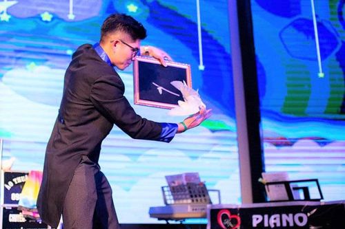 Giáo viên Tổng phụ trách Ðội tài năng