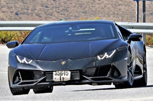 Phát hiện xe lạ của Lamborghini, dự kiến là Huracan Evo Performante