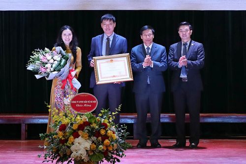 Bộ trưởng Nguyễn Ngọc Thiện: Viện Phim Việt Nam đang lưu giữ kho tàng tư liệu vô cùng quý giá