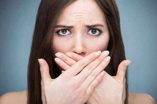 Hơi thở hết cảnh 'có mùi' chỉ nhờ kem đánh răng dược liệu