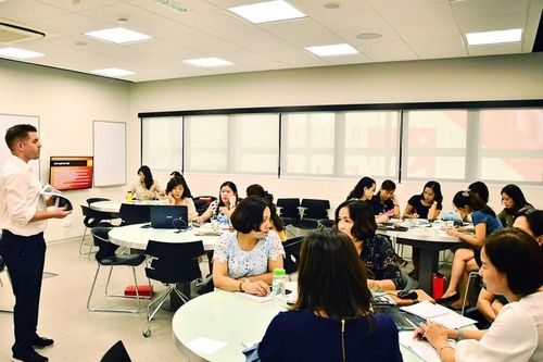 Nâng cao năng lực cho gần 500 cán bộ quản lý giáo dục và giáo viên