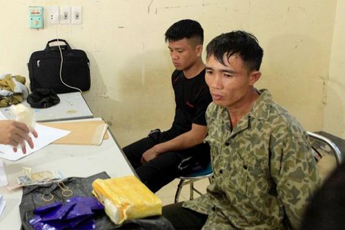 Phá chuyên án 050L, bắt 2 đối tượng vận chuyển 8.000 viên ma túy tổng hợp