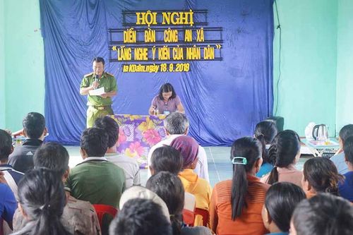 Ia Pa: Tổ chức Diễn đàn Công an xã lắng nghe ý kiến của nhân dân