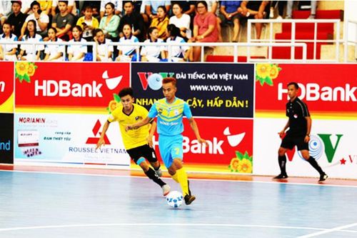 Bóng đá futsal: Thiếu sân chơi cho tuyến trẻ