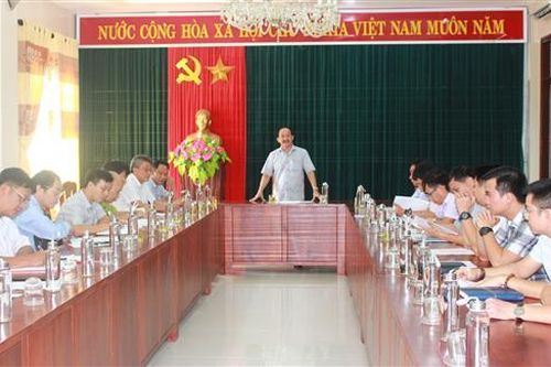 Đốc thúc đẩy nhanh tiến độ thực hiện các dự án nhà máy điện gió trên địa bàn huyện Hướng Hóa