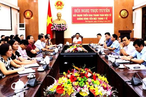 Triển khai thanh toán điện tử không dùng tiền mặt trong y tế
