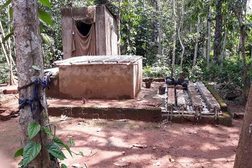 Cô giáo mới sinh con nhảy giếng tự vẫn