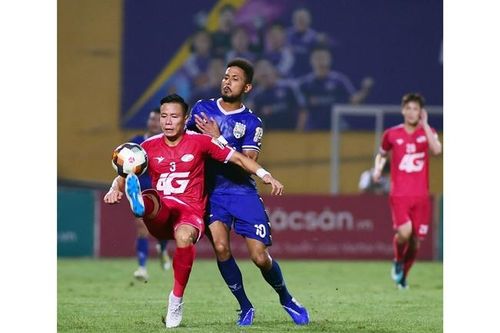 TP Hồ Chí Minh sớm giành ngôi Á quân
