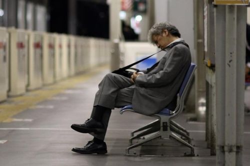 Karoshi - 'phần thưởng' không mong đợi cho kẻ dùi mài vì công việc