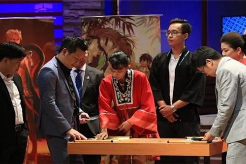 Phía sau 'cuộc hôn nhân' giữa các cá mập và startup
