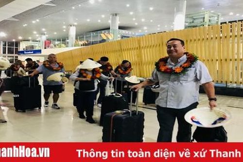 Đón đoàn khách du lịch từ Hoa Kỳ đến Thanh Hóa sau chương trình xúc tiến thương mại