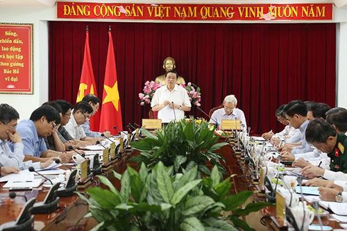 Tiếp tục thực hiện nghiêm và hiệu quả Nghị quyết Trung ương 4