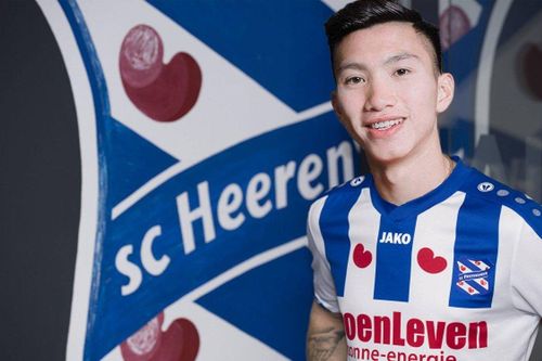 HLV SC Heerenveen khen Đoàn Văn Hậu, cân nhắc đăng ký thi đấu ngay cuối tuần
