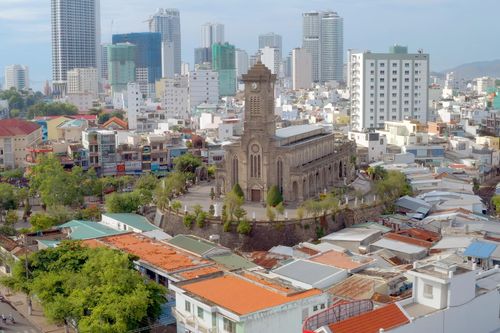 Nhà thờ đá Nha Trang đề xuất thu phí khách lẻ người nước ngoài