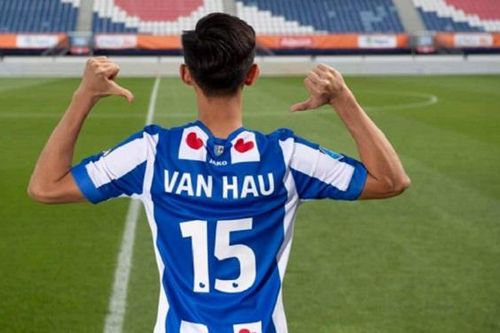 Đội hình xuất phát trận Heerenveen vs Utrecht: Đoàn Văn Hậu dự bị