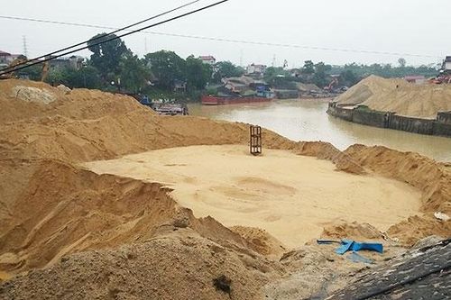 Bến không phép tồn tại nhiều năm tại cảng Đa Phúc