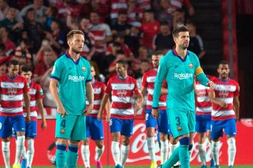 Barcelona thua sốc Granada trong ngày Messi tái xuất ở La Liga