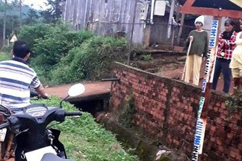 Bé trai bị nước cuốn trôi hơn 40km, tử vong