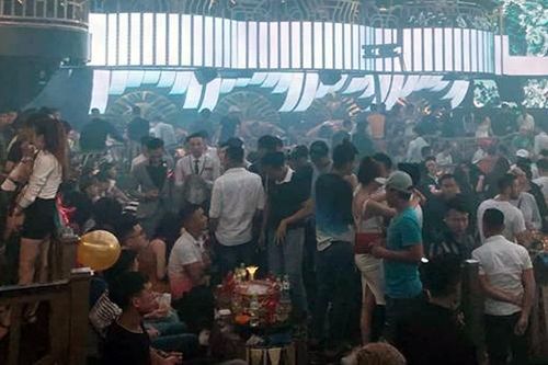 Đồng Nai: Đột kích quán bar, phát hiện gần 150 người dương tính với ma túy