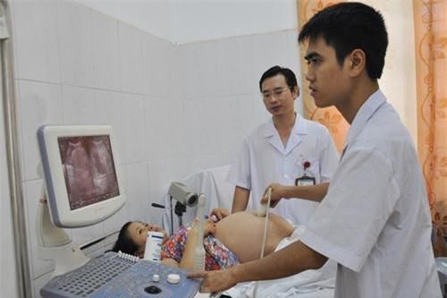 Ngoài siêu âm thai, đây là 2 việc mẹ bầu nhất định không nên bỏ qua khi mang thai và ngay sau sinh để con khỏe mạnh
