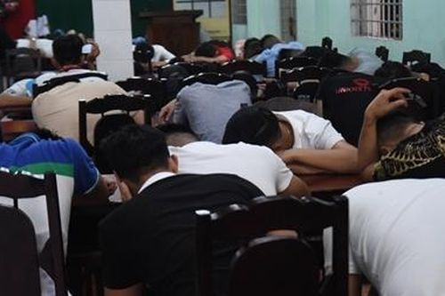 145 đối tượng dương tính với ma túy tại quán bar trong khách sạn