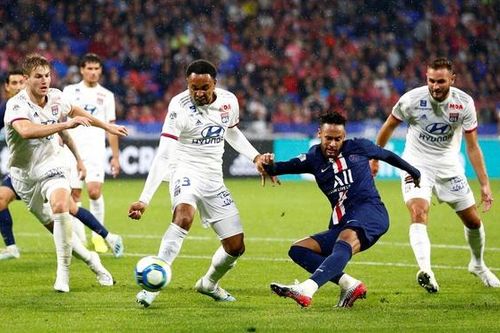 Neymar được ca ngợi sau màn trình diễn chói sáng