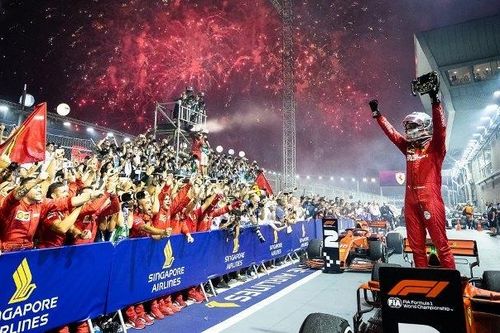 Vettel lần đầu thắng chặng sau hơn một năm chờ đợi