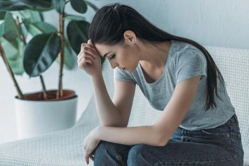 Tôi bị khống chế bởi người đàn ông đã có gia đình