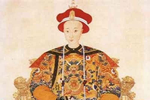 Vì sao ba đời hoàng đế triều Mãn Thanh đều tuyệt tự?