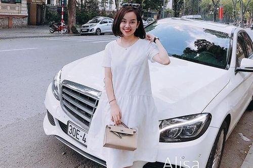 Sau 3 năm biến cố, tình cũ Mạc Hồng Quân giờ ra sao?