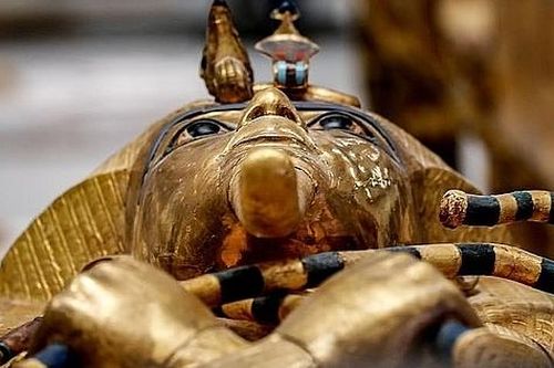 Bí ẩn trong quan tài vàng của Pharaoh Ai Cập Tutankhamun