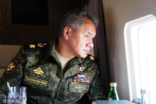 Bộ trưởng Quốc phòng Nga Sergei Shoigu nói về quan hệ quân sự Nga - Mỹ: 'Nga không cần tàu sân bay, chỉ cần vũ khí đánh tàu sân bay!'