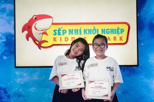 Đôi bạn nhỏ kiếm hơn 100 triệu/ tháng bằng mô hình thức ăn nhanh độc đáo khiến Shark Linh phải hết lời khen ngợi