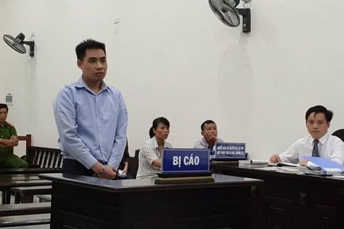 Gia đình bé gái 9 tuổi bị hiếp dâm trong vườn chuối ở Hà Nội kháng cáo nội dung gì?