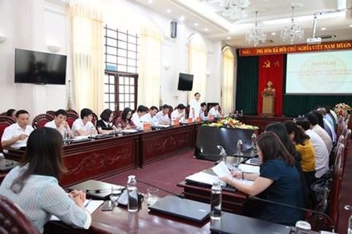 Đoàn giám sát của Đoàn ĐBQH tỉnh làm việc với UBND tỉnh