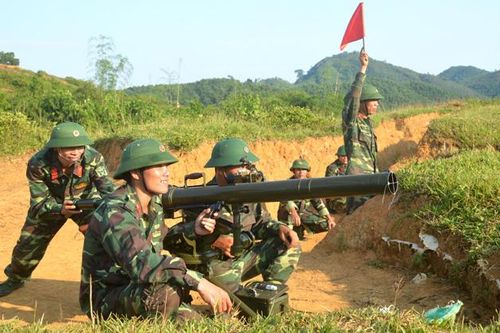 Quyết tâm hoàn thành xuất sắc nhiệm vụ diễn tập thực binh