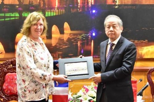 Chính trị - Xã hội Theo dòng thời sự Mong Huế là mô hình mẫu trên lĩnh vực hợp tác phi tập trung của Việt Nam với Pháp