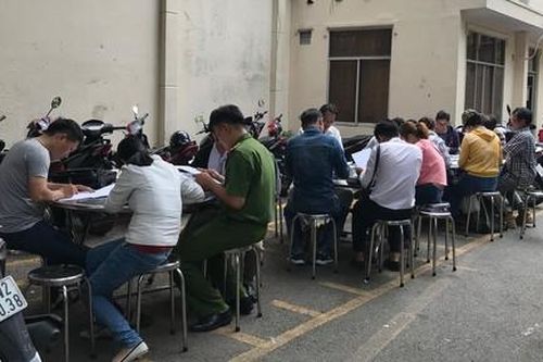 Các nạn nhân nườm nượp đi tố cáo Công ty Alibaba lừa đảo