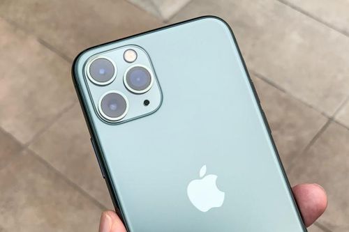 Giá iPhone 11 giảm 'sốc' tại Việt Nam