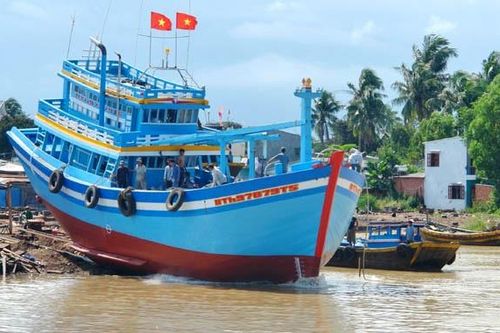 Cử tri đề nghị sửa quy định về bảo hiểm tàu cá