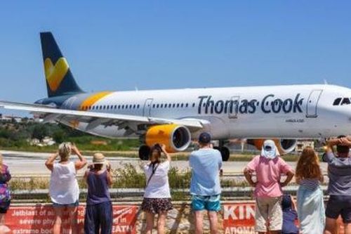 Thomas Cook- ông trùm ngành du lịch thế giới sụp đổ sau 178 năm tồn tại