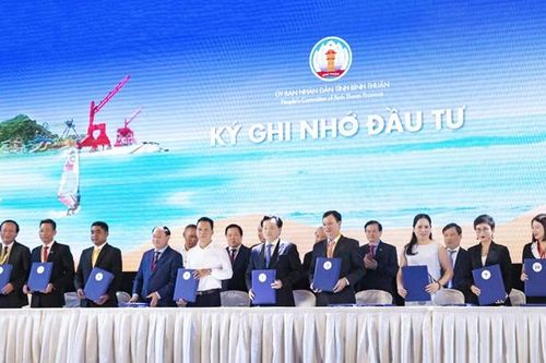 Tỉnh Bình Thuận ký ghi nhớ đầu tư với Tập đoàn Hải Phát