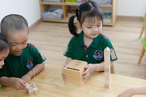 Cách giúp trẻ trở thành đứa trẻ sáng tạo