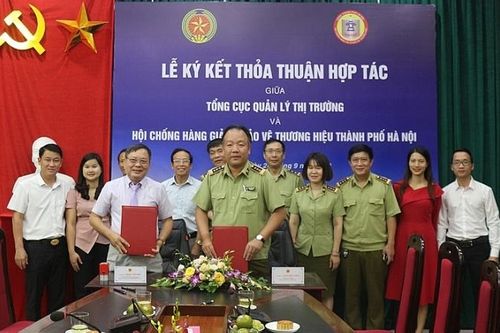 Tổng cục Quản lý thị trường 'bắt tay' với HATAP chống hàng giả