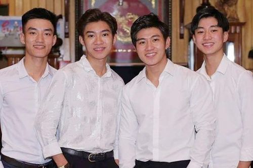 4 anh em và loạt bạn trẻ Nghệ An gây chú ý trên mạng