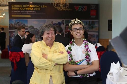 Đường lên đỉnh Olympia và hành trình 19 năm thắp lửa tri thức Việt