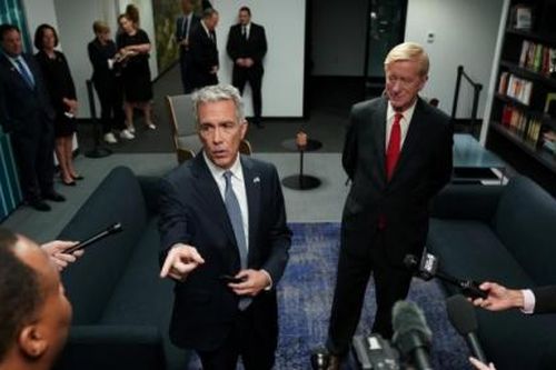 Hai ứng cử viên Tổng thống thuộc đảng Cộng hòa ủng hộ việc luận tội ông Trump