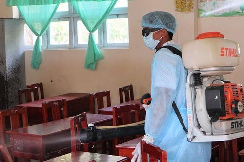 74 học sinh nhập viện với triệu chứng chóng mặt, nhức đầu