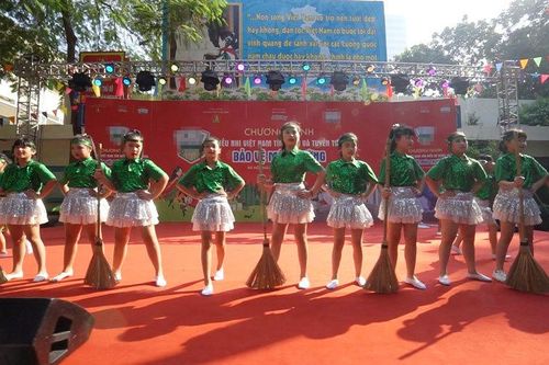 Giới trẻ tìm hiểu và tuyên truyền bảo vệ môi trường
