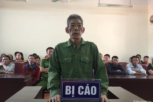 30 tháng tù giam cho lão già dâm ô bé gái 7 tuổi